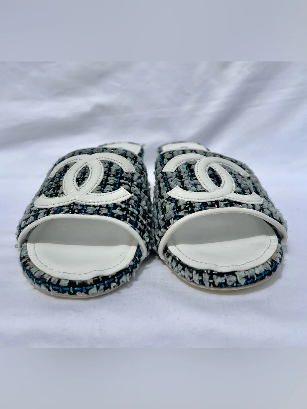 CHANEL White & Tweed Slide Mules Block Heel Sandals CC Logo Size 8